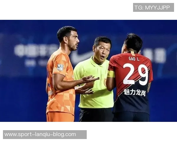 禁区争议判罚引热议媒体人称刘浩帆动作仅是轻碰沈寅豪